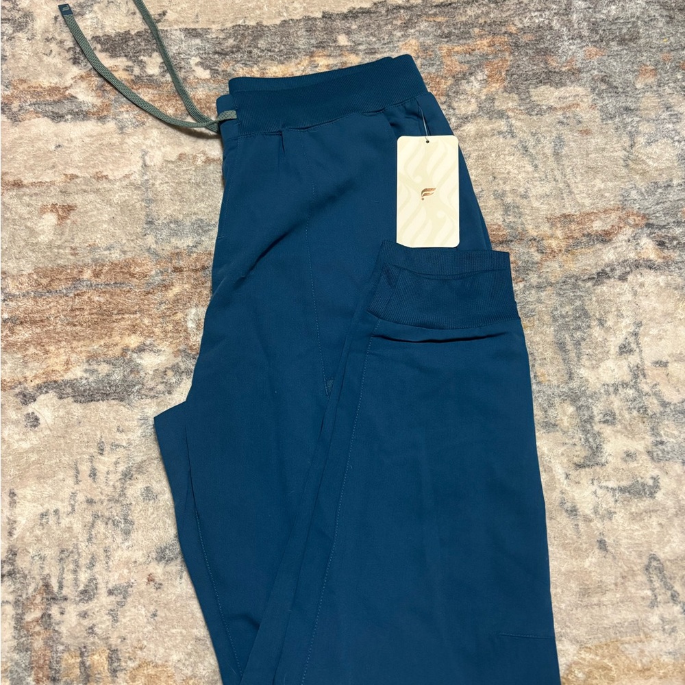 Fabletics Scrub Pants